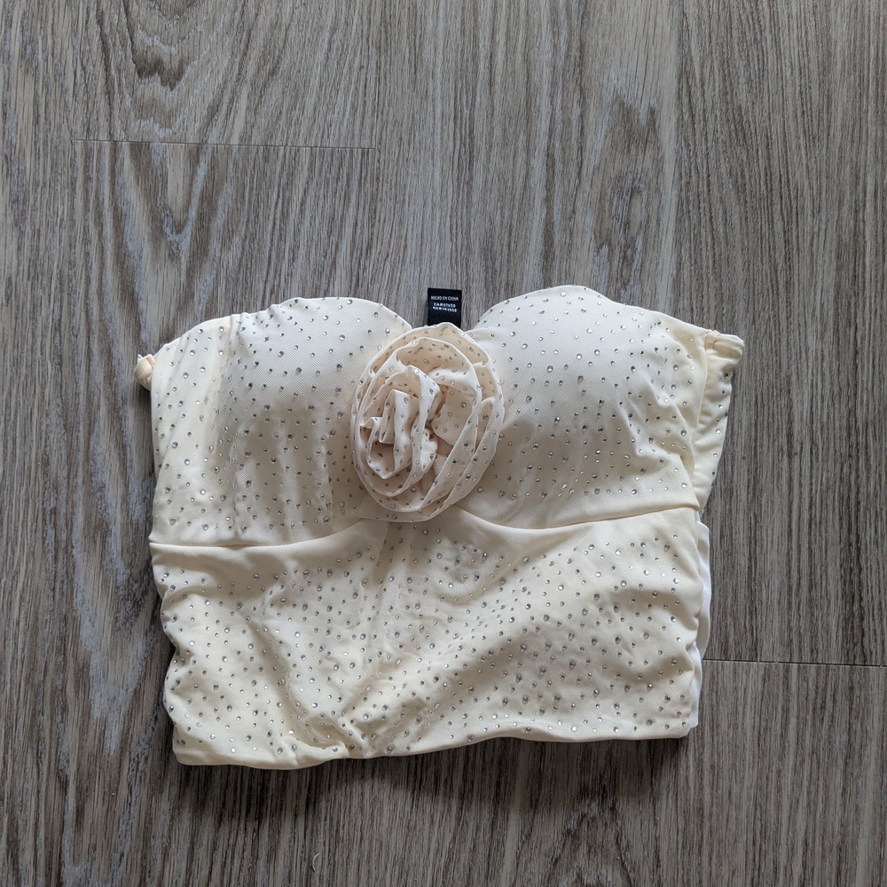 Cream Rhinestone Bandeau Top Strapless Rose Bud Size Medium